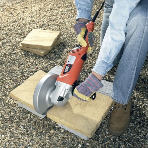 KUTNA BRUSILICA 2000W 230mm Black&Decker KG2000