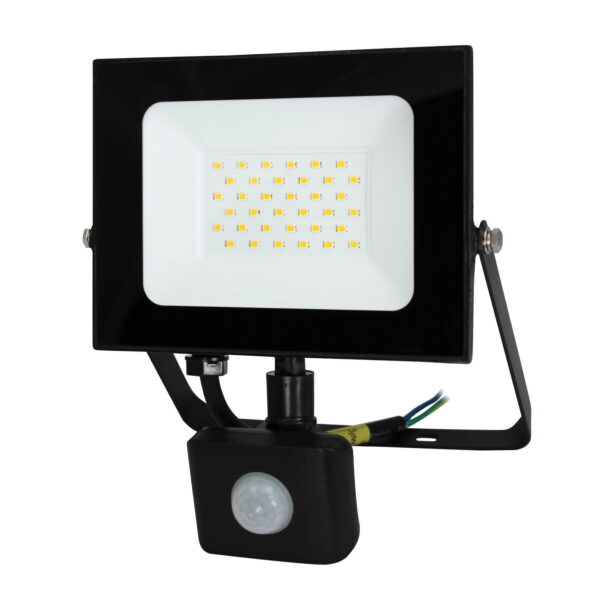 Commel LED reflektor 30 W s detektorom pokreta, 4000 K (neutralnoo bijela boja svjetla), 2550 lm, IP44, 30 000 h, crni