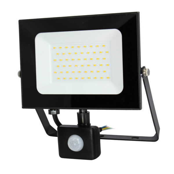 Commel LED reflektor 50 W s detektorom pokreta, 4000 K (neutralnoo bijela boja svjetla), 4250 lm, IP44, 30 000 h, crni